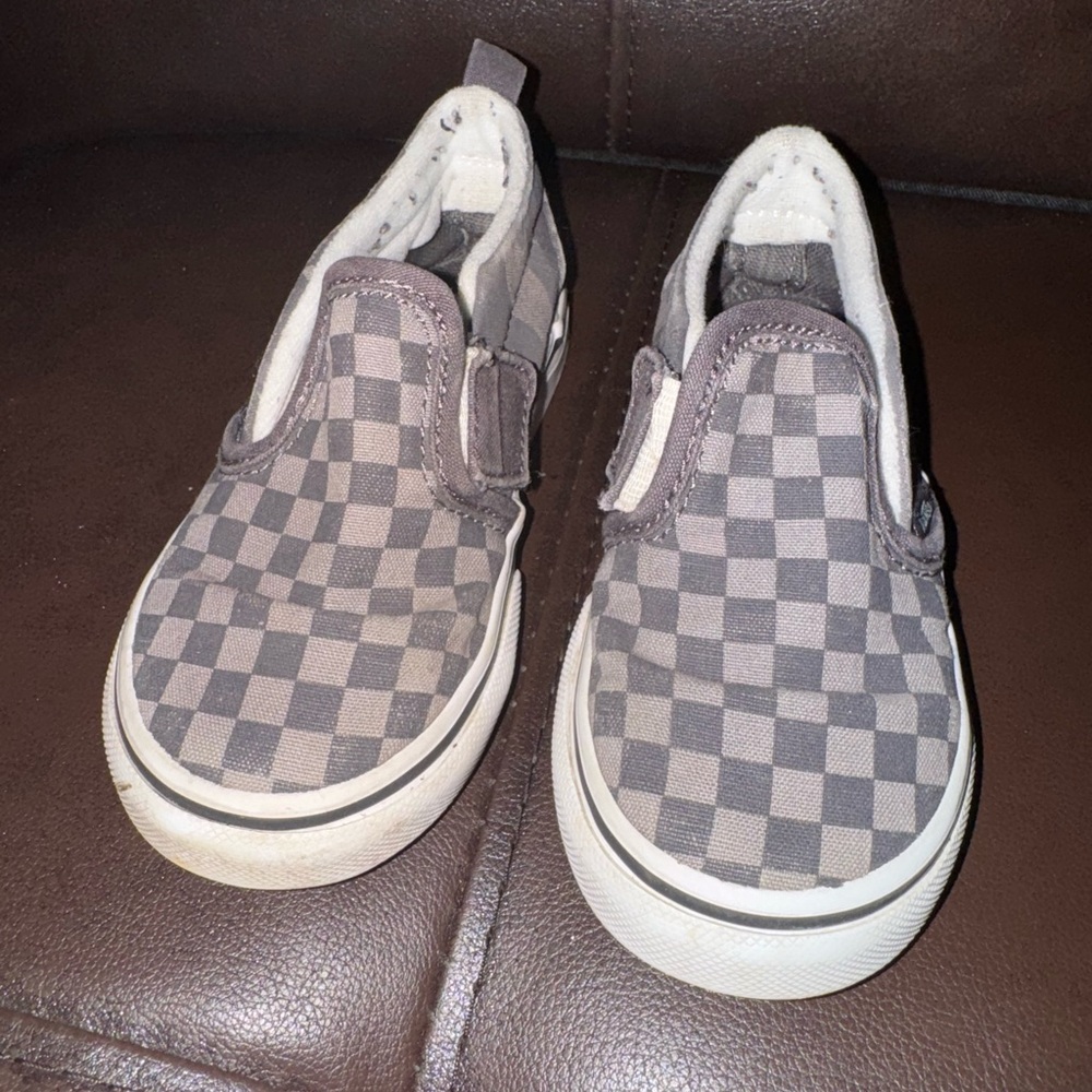 Vans - Kids Checkered Slip-On Shoes - Gray